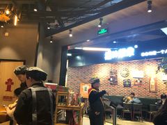 大堂-渝是乎川渝小炒(新世界百货望京店)