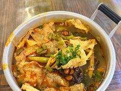 -丽丽三鲜螺蛳粉(田林路店)