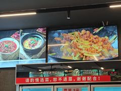 -重庆鸡公煲·青锅花椒鱼(牡丹江路店)