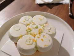 柚子柠檬塔-Ten Olives甜点