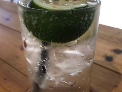 青柠苏打-COTTON CAFE(德信·中外公寓店)