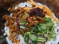 卤菜粉-红鼻子桂林米粉(金唐新光界店)