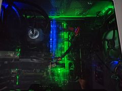 -VR 间客漫·PS电玩·虚拟现实包间游戏电竞(街道口店)