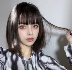 -变画·发型STUDIO