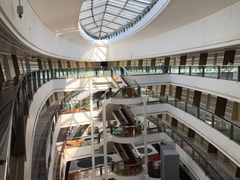 -上海滴水湖皇冠假日酒店