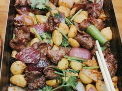 -老东镇啤酒屋海鲜加工·蒸汽海鲜·海鲜烧烤(台东店)