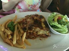 -Bamboo Bar & Grill Restaurant