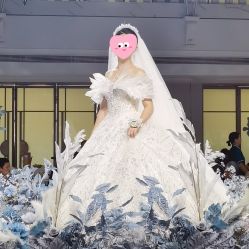 -台湾蔡美月婚纱租赁