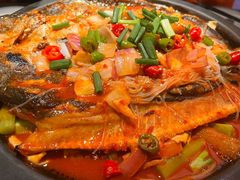 -鸣记脆皮烤鱼·海鲜烤鱼(三八广场店)