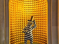 -碧中海汤泉汗蒸酒店