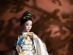 -九月鹰飞汉服摄影工作室