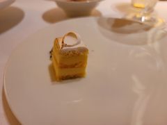 -Sketch(The Lecture Room & Library)