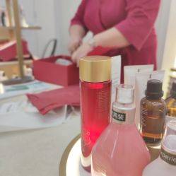 -茱莉蔻
