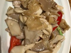 -十三式重庆江湖菜(金茂览秀城店)