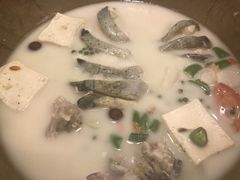 -云中鱼蒸汽石锅鱼(川沙百联店)