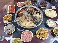 -储奇门鳝鱼火锅(总店)