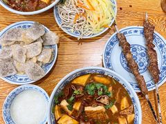 卤煮火烧-门框胡同百年卤煮(新街口店)