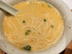 鸡汤阳春面-人间酒暖·Go blanc·烧鸟·深夜食堂(陆家嘴店)