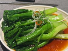 -HOMES上海本帮菜(襄阳公园店)