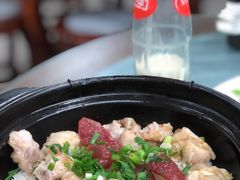 腊肠排骨煲仔饭-容里煲仔饭(利丰北路店)