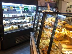 面包甜点陈列柜-多乐之日(和平伊势丹店)