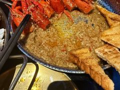 -何师烧烤Pro ·江湖川菜·小龙虾·精酿(太古里旗舰店)