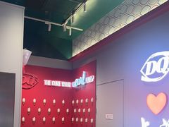 -DQ·蛋糕·冰淇淋(大宁国际商业广场店)
