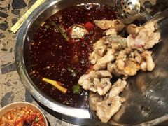 -肖肖酸萝卜鱼火锅(总店)