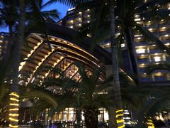 -三亚湾海居铂尔曼度假酒店