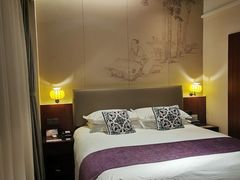 -南京夜泊秦淮君亭酒店·金陵书画院
