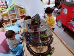 -MINI MARS KIDS CLUB亲子家庭中心(长宁天山店)
