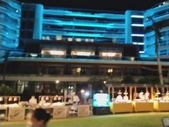 -JW万豪厨房餐厅·滨海草坪烧烤·海鲜·海景(三亚绿发山海天JW万豪酒店)