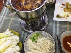 -天天向上素食餐厅(五台山店)
