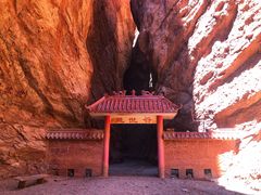 -天山神秘大峡谷