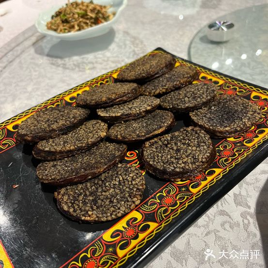 吉木吉喜·彝家宴