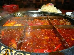 -黄家码头老火锅(解放碑旗舰店)