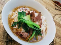 -进哥湖南津市牛肉粉店(下沙店)