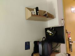 -布丁严选酒店(杭州武林西湖文化广场地铁站店)