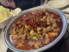 -彭记铁锅肥肠(东四总店)
