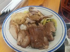 -明姨仔潮汕美食·碳炉猪脚·汕尾牛腩饭·起片鸡煲(起义路店)