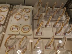 -周大生CHOW TAI SENG(红星通程商业广场店)