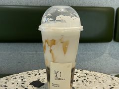 水牛乳双拼波波-喜茶(青岛金狮广场店)