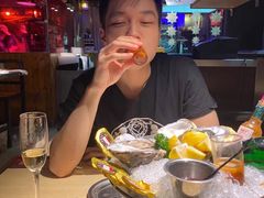 -囧吉香生蚝牛排馆(湖北路店)