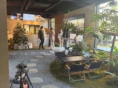 -J Create城市露营咖啡·简餐·宠物(上海动物园店)