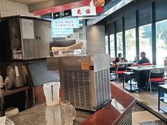 -憨铁匠老火锅(龙岗万科里店)