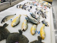 -沃尔玛(摩尔广场店)