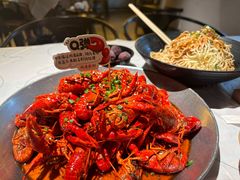 -巴厘龙虾·榜首油焖大虾(音乐学院·沿江酒馆店)