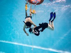 -上海潜殿潜水中心