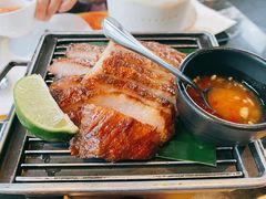炭烧秘制猪颈肉-simply thai尚品天泰(金桥店)