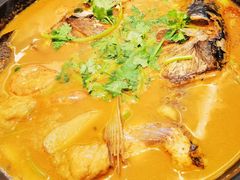 鱼头泡饼-八张桌子(老店)